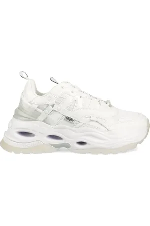 Buffalo Triplet Hollow trainers