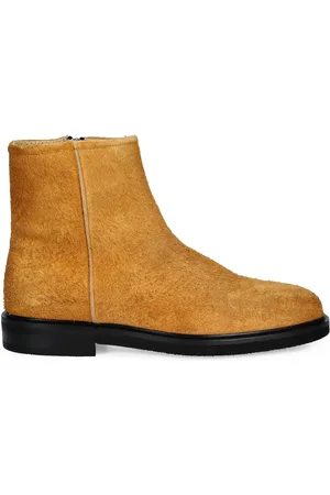 Filling pieces Western Chelsea boots