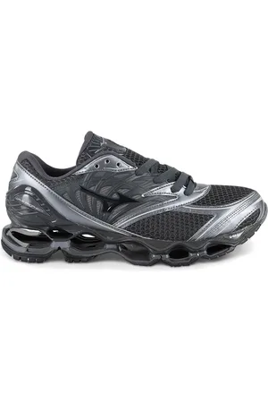 Mizuno Wave Prophecy sneakers