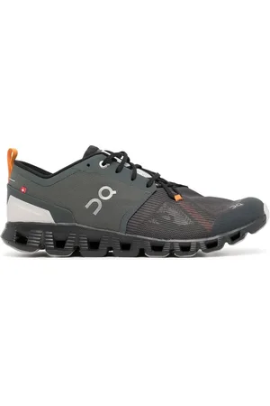 On Running Cloud X 3 Shift sneakers