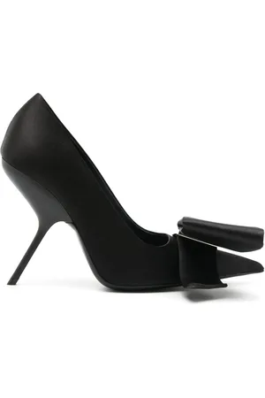 Salvatore Ferragamo Asymmetric bow 105mm silk-satin pumps