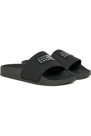 Maison Margiela Text-design slides