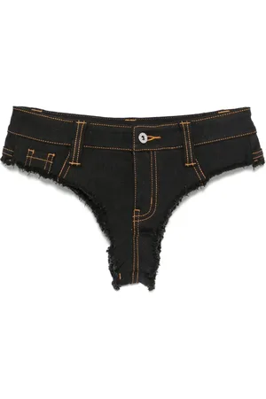 Poster Girl Oakley hotpants