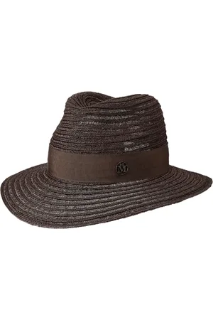 Le Mont St Michel Henrietta logo-plaque hat
