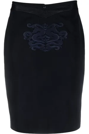 Gianfranco Ferré 1990s embroidery-detailed pencil skirt