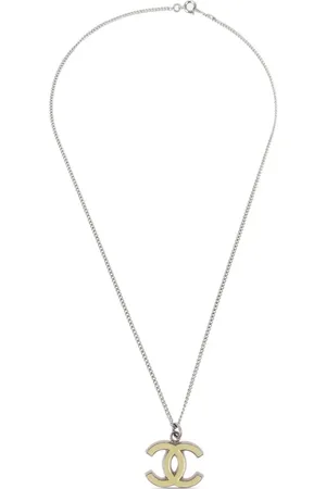 CHANEL 2005 CC logo chain necklace