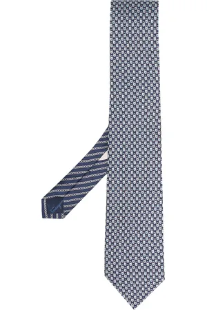 Salvatore Ferragamo Patterned pointed-tip tie