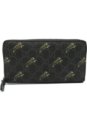 Gucci 2010s GG Supreme wallet