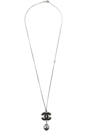 CHANEL 2013 CC logo necklace