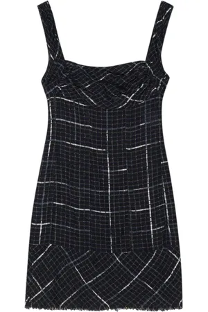 CHANEL 2000 tweed sleeveless minidress