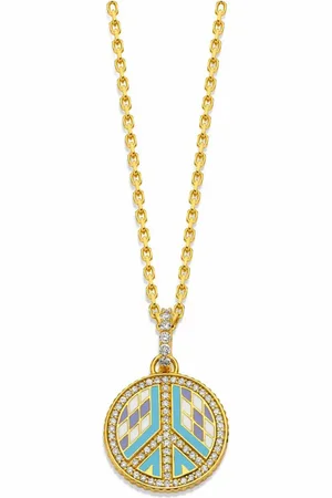 BUDDHA MAMA 20kt yellow Peace pendant