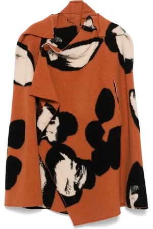 Issey Miyake Vigor cape