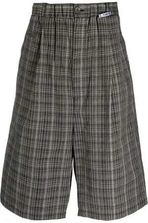 Maison Mihara Yasuhiro Plaid check-print shorts