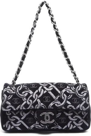 CHANEL 2006 CC flap handbag