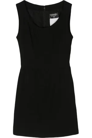 CHANEL 2000s sleeveless wool minidress