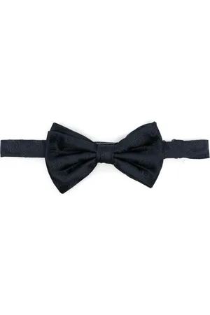 Lady Anne Silk bow tie