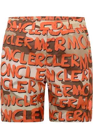 Moncler Logo-print elasticated-waistband swim shorts