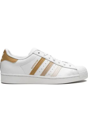 adidas Superstar low-top sneakers
