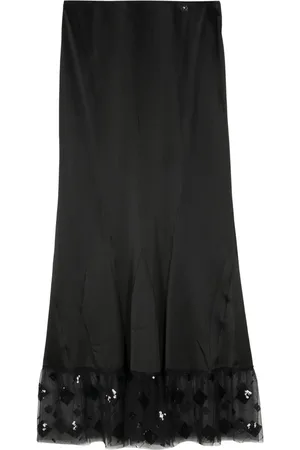 CHANEL 2002 mesh-hem silk skirt