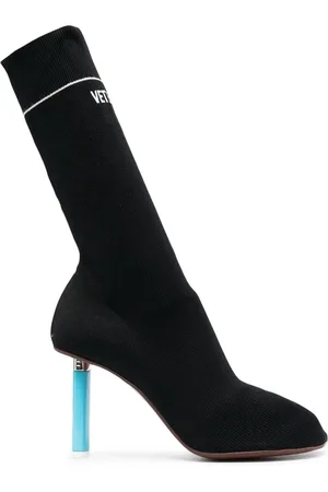 Vetements Pointed sock-style boots