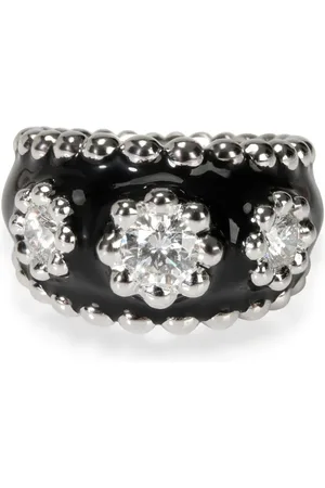 CHANEL 18kt white gold enamel cocktail ring