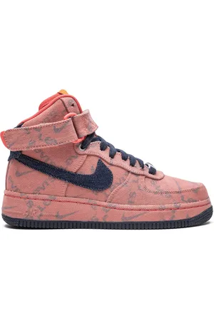 Nike Air Force 1 High "Levi