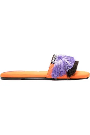 La DoubleJ Fringe-detail slides