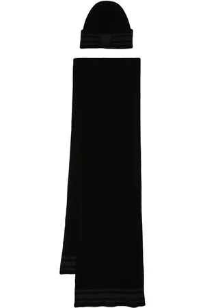 HUGO BOSS Logo-patch ribbed-knit beanie