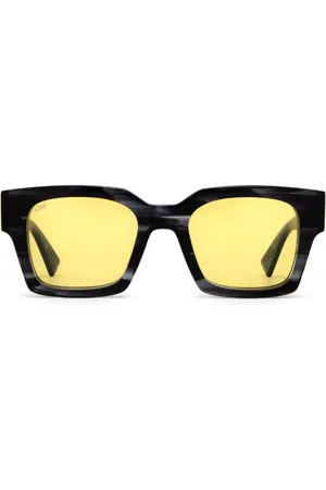 Akila Aura sunglasses