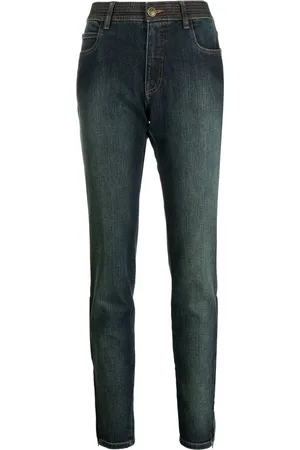 CHANEL Stonewashed skinny jeans