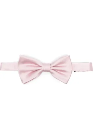 Lady Anne Silk bow tie