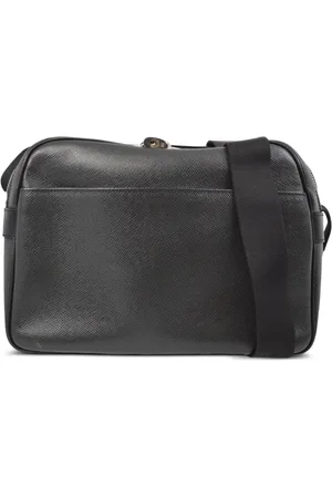 LOUIS VUITTON 2002 Reporter PM messenger bag