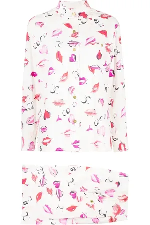 CHANEL 1990-2000s graphic-print shirt and shorts set