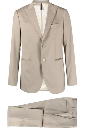 Château Lafleur-Gazin Peak-lapels single-breasted suit