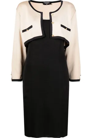 CHANEL 1990s logo-buttons cropped cardigan