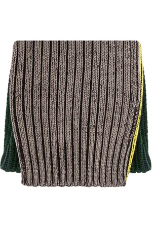 Issey Miyake Ribbed scarf