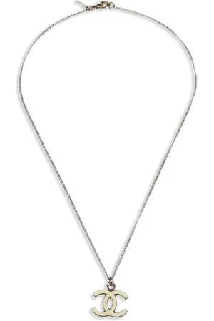 CHANEL 2008 CC-pendant necklace