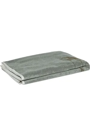 C.P. Company Logo-jacquard beach towel