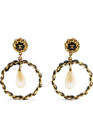 CHANEL CC faux-pearl drop earrings