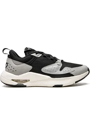 Jordan Cadence " /Sail/Light Smoke Grey" sneakers