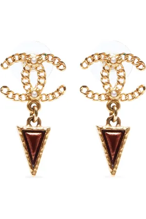 CHANEL 2018 CC Mark earrings