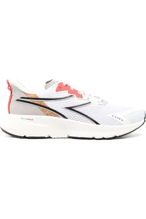 Diadora Mythos Blushield Volo 4 sneakers