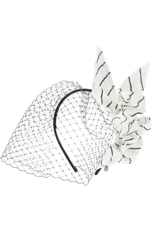 Le Mont St Michel Clementine sequin-embellished veil