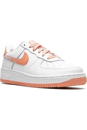 Nike Air Force 1 LV8 sneakers