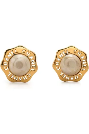 CHANEL 1980s clip-on stud earrings