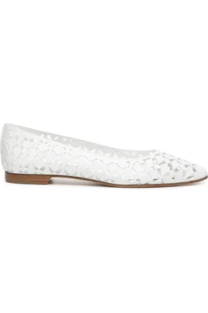 Manolo Blahnik Gelista cut-detail pumps