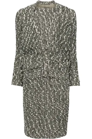 CHANEL 2004 bouclé dress suit