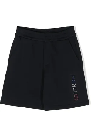 Moncler Logo-patch detail shorts
