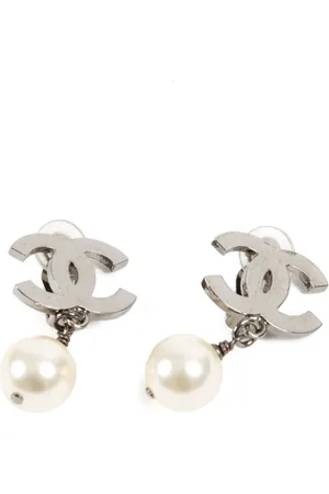 CHANEL 2010 Interlocking CC clip-on earrings
