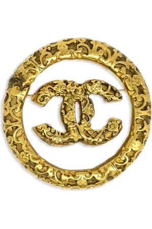 CHANEL 2003 CC medallion brooch